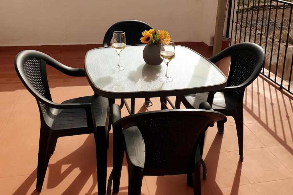 Casa Arriba Village House In Zarra Kültér fotó