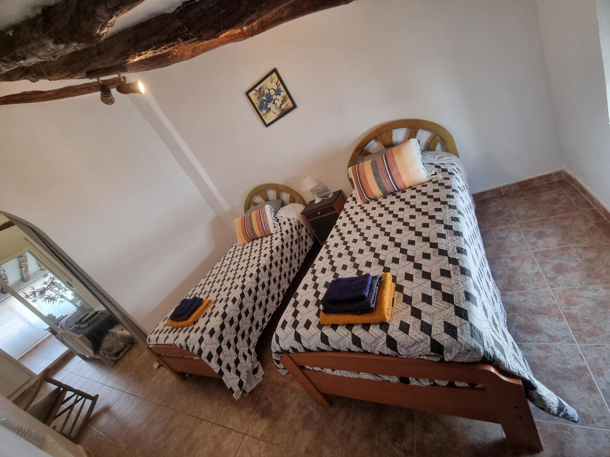 Casa Arriba Village House In Zarra Kültér fotó